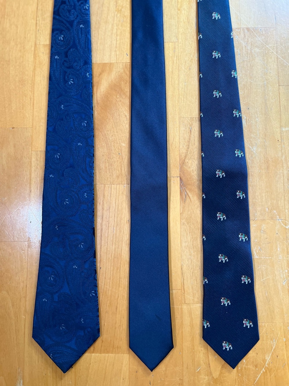 Men’s Tie Lot Navy Blue Paisley Solid Bulldog Novelty Skinny Ties